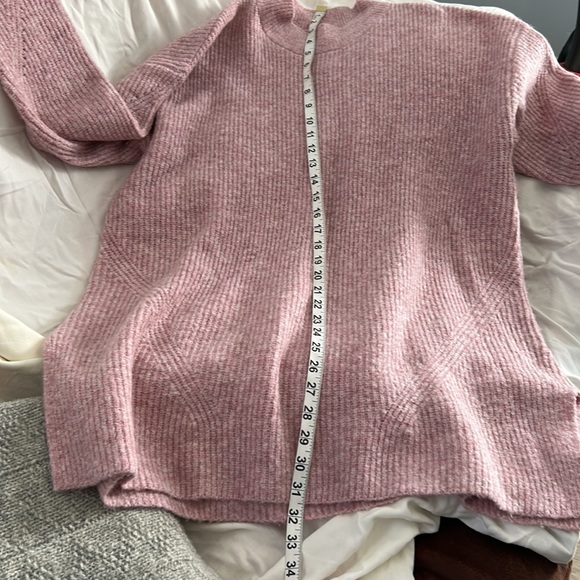 Old Navy, ladies tunic sweater, mock neck, pink, size XL - Picture 7 of 8